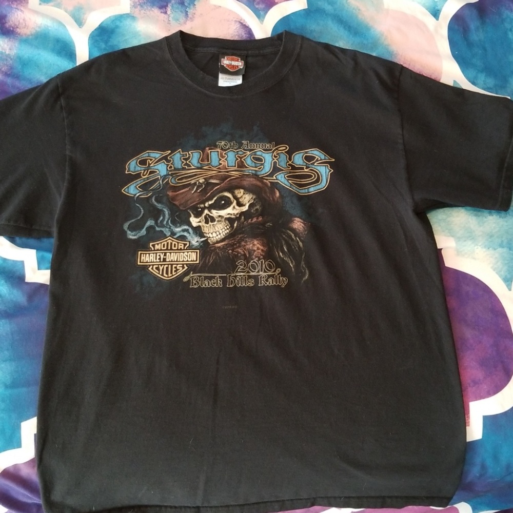 Harley Davidson dealership T shirt